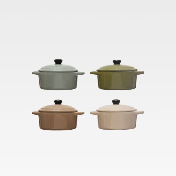 Storied Home Mini Bake Pans with Lids (Set of 4)