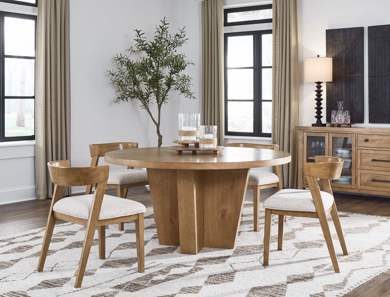 bring timeless style to your table